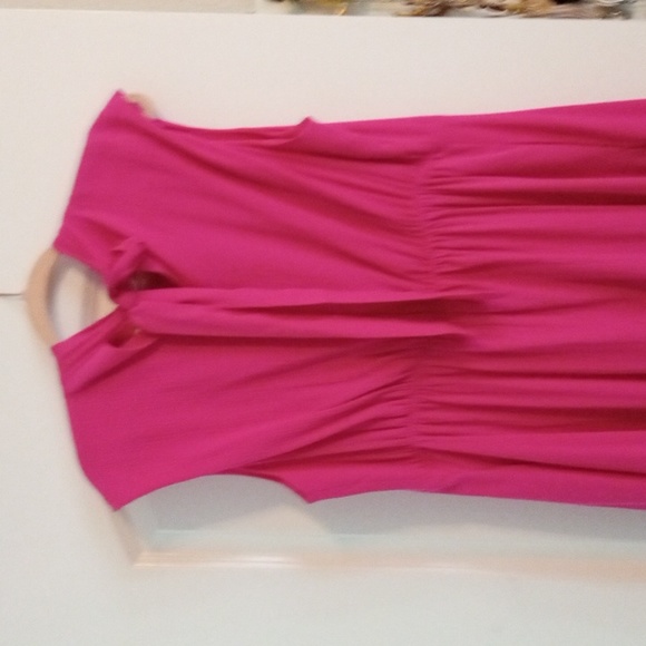 Scoop plus dress - Picture 3 of 3